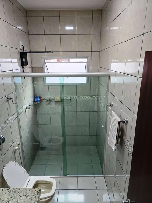 Foto 1 de Casa com 2 quartos à venda, 168m2 em Santana, Pindamonhangaba - SP