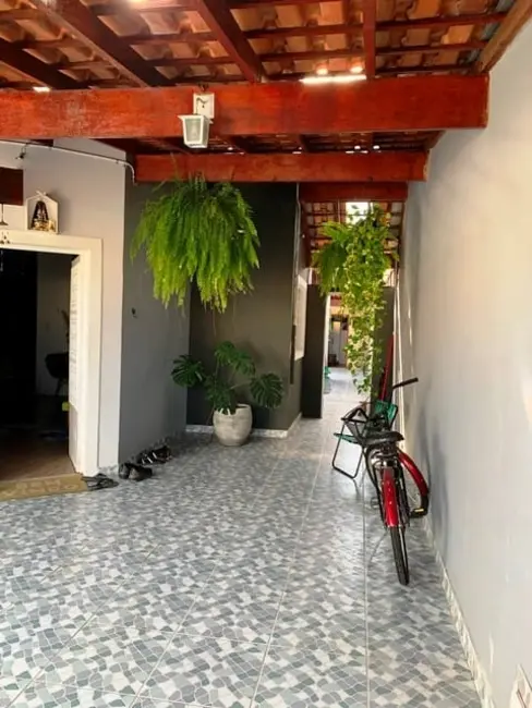 Foto 2 de Casa com 2 quartos à venda, 137m2 em Residencial Parque das Palmeiras, Pindamonhangaba - SP