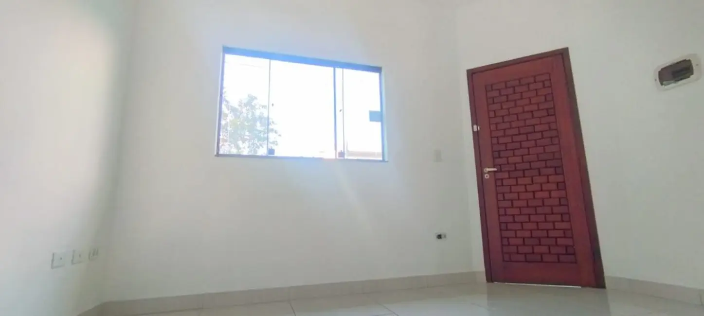 Foto 1 de Casa com 2 quartos à venda, 58m2 em Loteamento Vila Olímpia, Taubate - SP