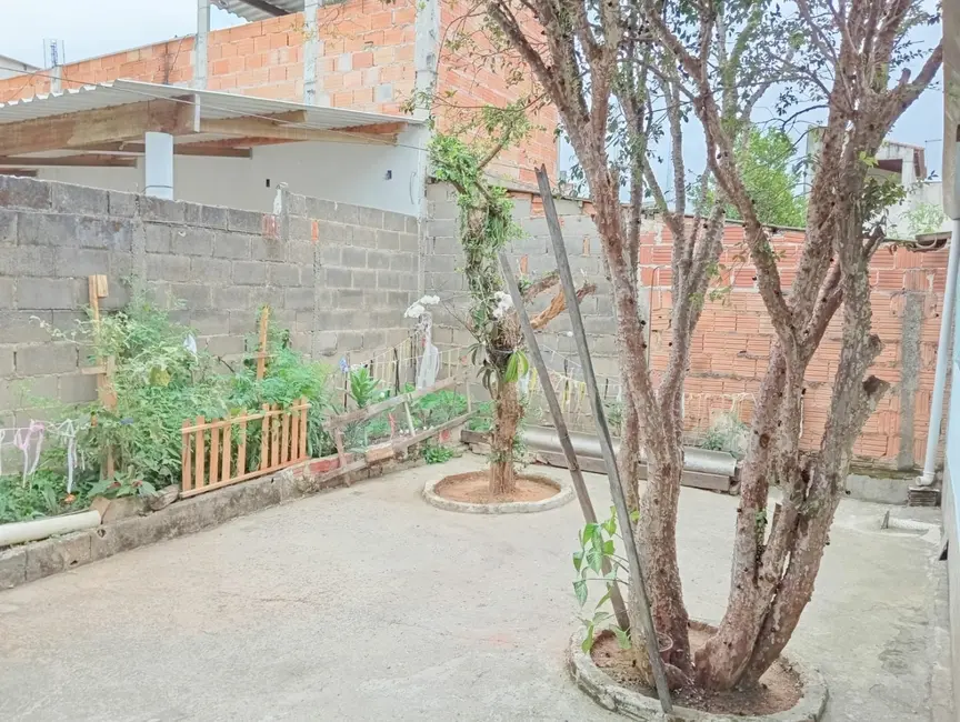 Foto 9 de Casa com 2 quartos à venda, 90m2 em Potim - SP