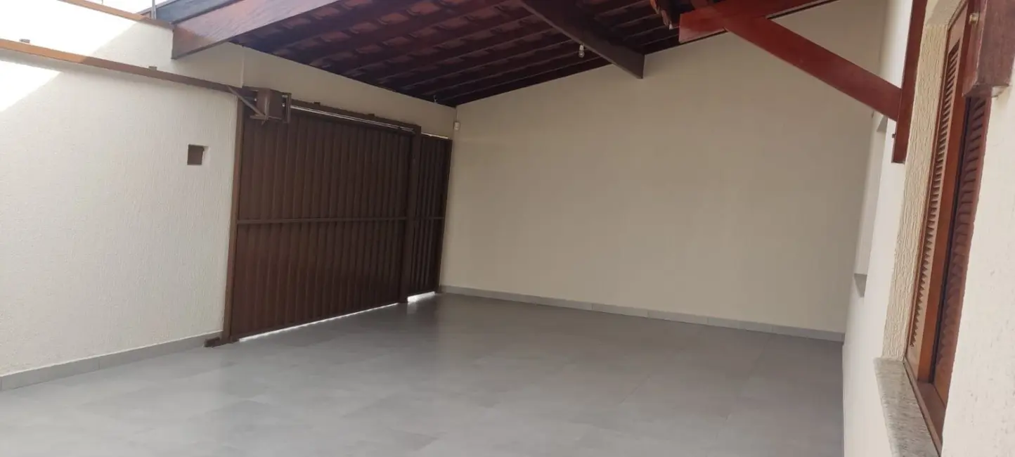 Foto 4 de Casa com 3 quartos à venda, 175m2 em Pindamonhangaba - SP