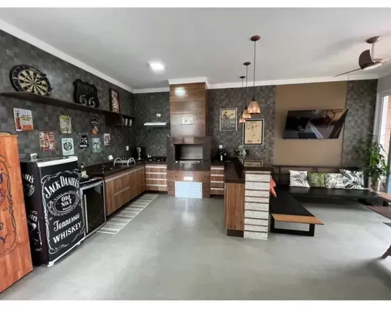 Foto 6 de Casa de Condomínio com 3 quartos à venda, 240m2 em Piracangaguá, Taubate - SP