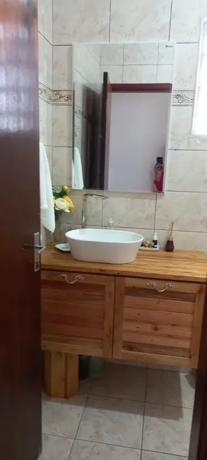 Foto 3 de Casa com 2 quartos à venda, 124m2 em Vila Naly, Cacapava - SP