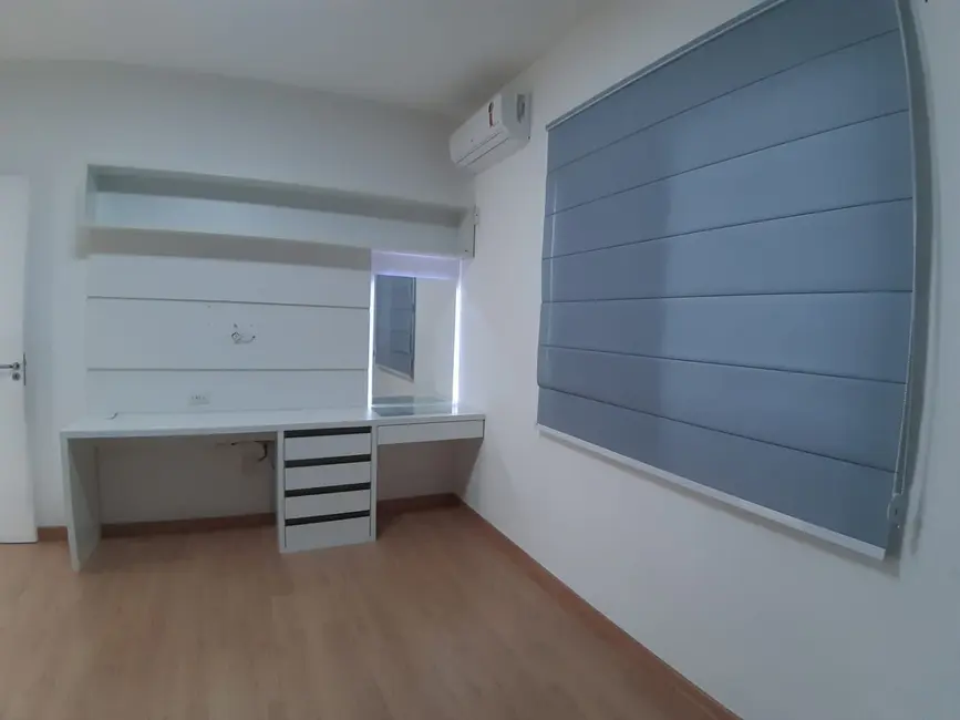 Foto 4 de Casa de Condomínio com 3 quartos à venda, 250m2 em Tremembe - SP