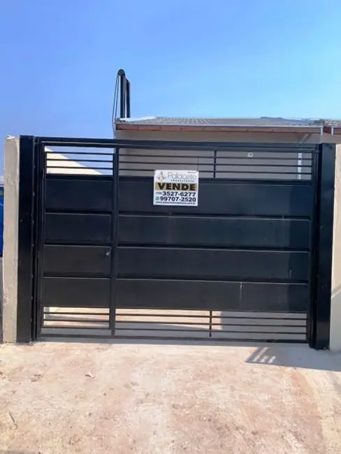 Foto 2 de Casa com 2 quartos à venda, 75m2 em Conjunto Habitacional Terra dos Ipês I (Sul), Pindamonhangaba - SP