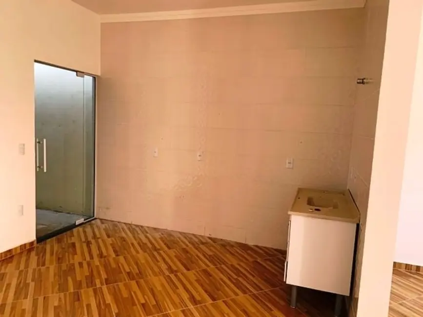Foto 6 de Casa com 2 quartos à venda, 75m2 em Conjunto Habitacional Terra dos Ipês I (Sul), Pindamonhangaba - SP