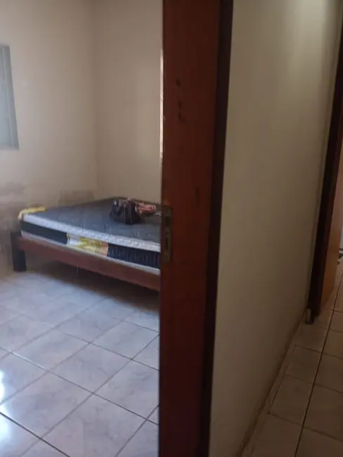 Foto 5 de Casa com 2 quartos à venda, 137m2 em Comercial e Residencial Jardim Mariana, Pindamonhangaba - SP