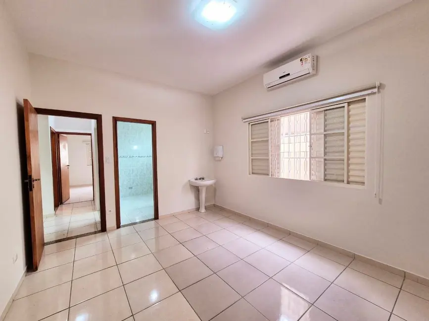 Foto 12 de Casa para alugar, 188m2 em Jardim do Ypê, Pindamonhangaba - SP