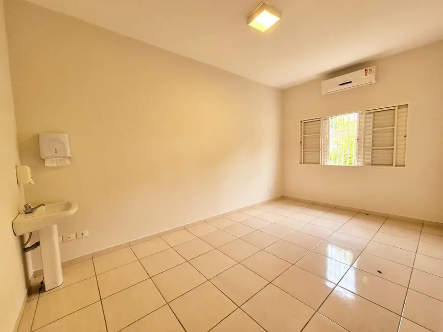 Foto 21 de Casa para alugar, 188m2 em Jardim do Ypê, Pindamonhangaba - SP