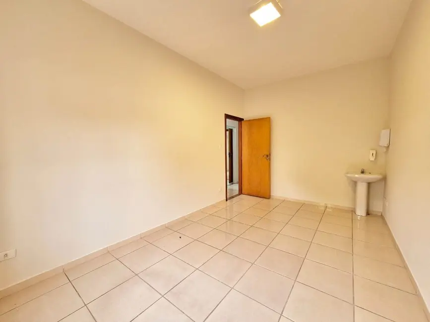 Foto 20 de Casa para alugar, 188m2 em Jardim do Ypê, Pindamonhangaba - SP