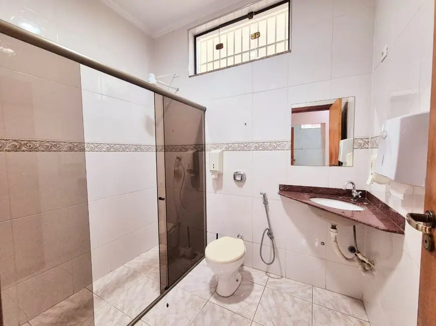 Foto 19 de Casa para alugar, 188m2 em Jardim do Ypê, Pindamonhangaba - SP