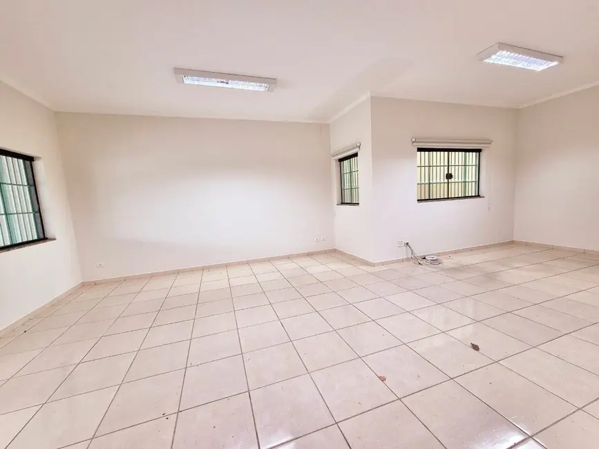 Foto 9 de Casa para alugar, 188m2 em Jardim do Ypê, Pindamonhangaba - SP