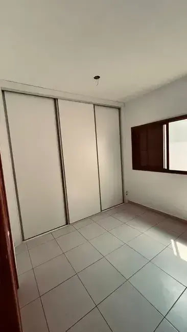 Foto 8 de Casa de Condomínio com 3 quartos à venda, 115m2 em Barreiro, Taubate - SP