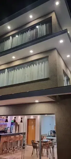 Foto 1 de Casa de Condomínio com 4 quartos à venda, 257m2 em Taubate - SP