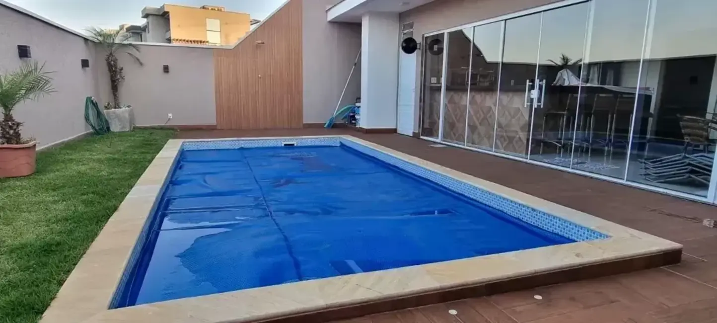 Foto 7 de Casa de Condomínio com 4 quartos à venda, 257m2 em Taubate - SP