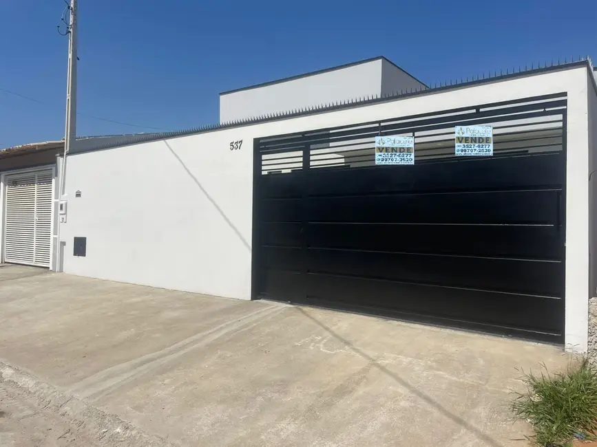 Foto 1 de Casa com 2 quartos à venda, 100m2 em Loteamento Residencial e Comercial Araguaia, Pindamonhangaba - SP