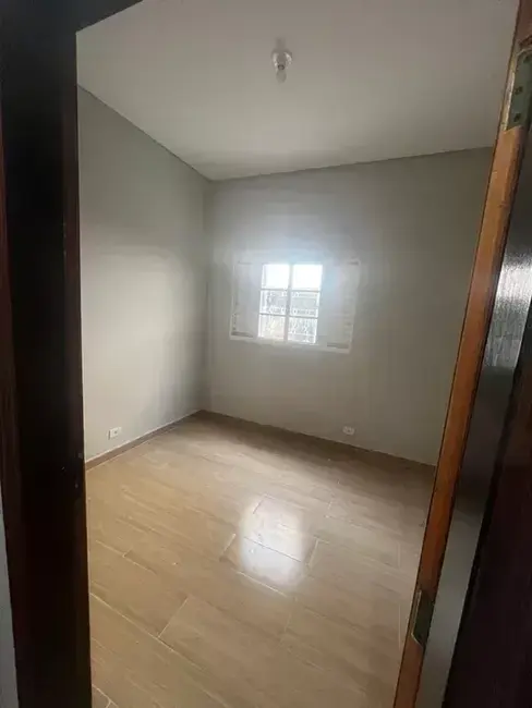 Foto 7 de Casa com 2 quartos à venda, 57m2 em Loteamento Parque Piracangaguá, Taubate - SP
