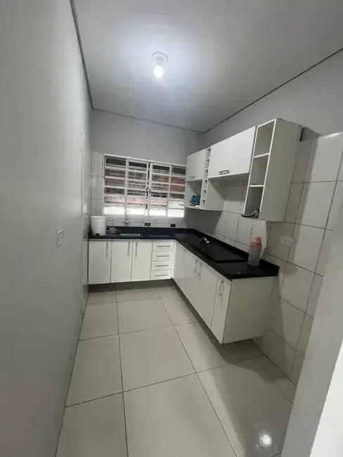 Foto 5 de Casa com 2 quartos à venda, 57m2 em Loteamento Parque Piracangaguá, Taubate - SP