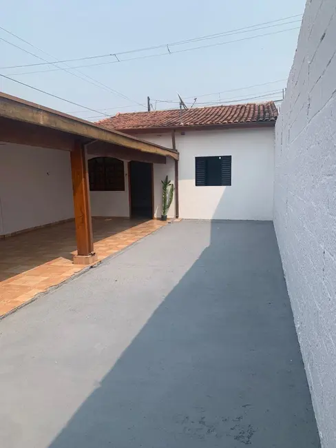 Foto 3 de Casa com 1 quarto à venda, 90m2 em Residencial Nova Esperança, Pindamonhangaba - SP