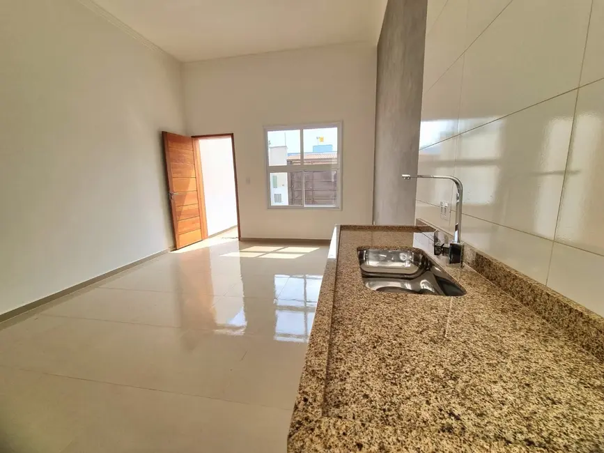 Foto 2 de Casa com 2 quartos à venda, 72m2 em Pindamonhangaba - SP