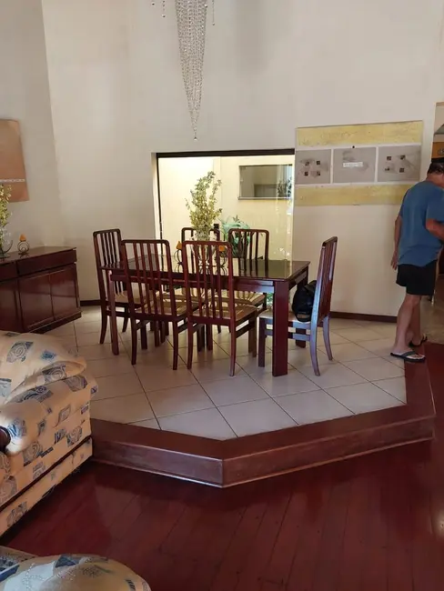 Foto 3 de Casa de Condomínio com 3 quartos à venda, 313m2 em Tremembe - SP