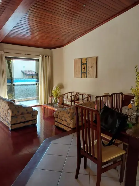 Foto 4 de Casa de Condomínio com 3 quartos à venda, 313m2 em Tremembe - SP