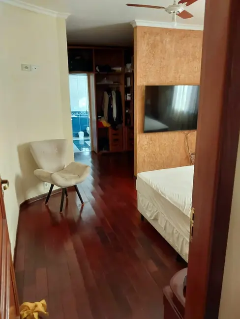 Foto 8 de Casa de Condomínio com 3 quartos à venda, 313m2 em Tremembe - SP