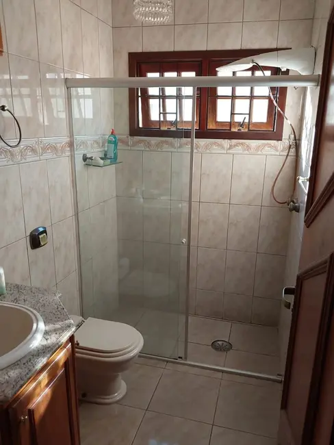Foto 1 de Casa de Condomínio com 3 quartos à venda, 313m2 em Tremembe - SP
