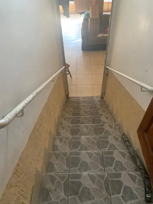 Foto 5 de Casa com 2 quartos à venda, 90m2 em Jardim Eloyna, Pindamonhangaba - SP