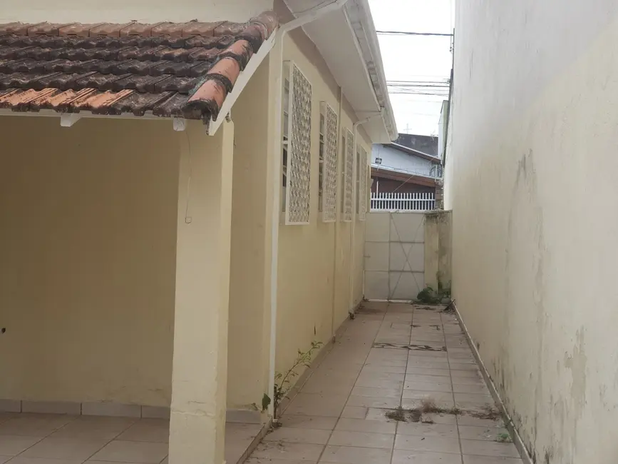 Foto 4 de Casa com 3 quartos à venda, 120m2 em Centro, Taubate - SP