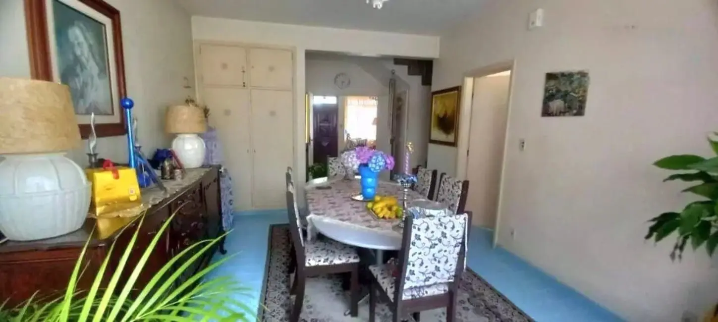 Foto 9 de Casa à venda e para alugar, 225m2 em Centro, Guaratingueta - SP