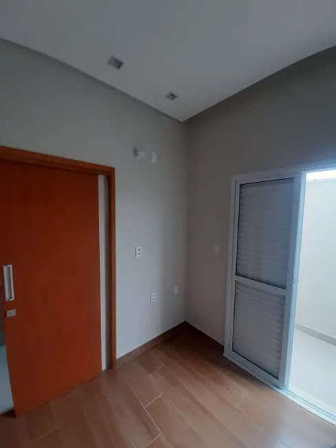 Casa de Condomínio com 3 quartos à venda, 164m2 em Parque São Luís, Taubate - SP - imagem 9 Foto 9 de Casa de Condomínio com 3 quartos à venda, 164m2 em Parque São Luís, Taubate - SP
