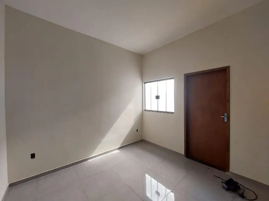 Foto 7 de Casa com 2 quartos à venda, 68m2 em Conjunto Habitacional Terra dos Ipês, Pindamonhangaba - SP