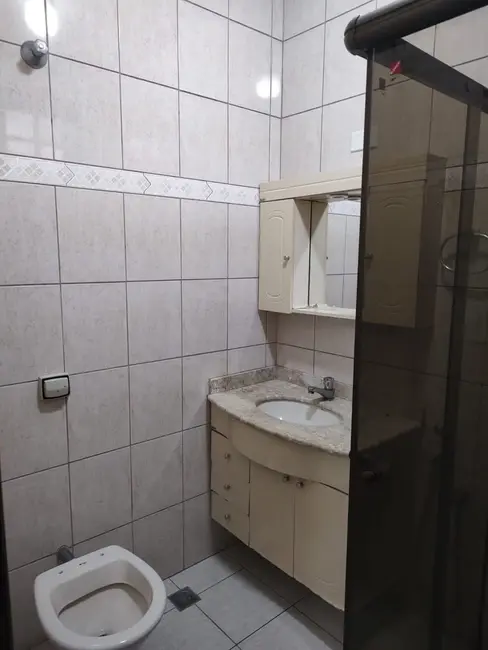 Foto 7 de Sobrado com 4 quartos à venda, 150m2 em Tabaú, Pindamonhangaba - SP