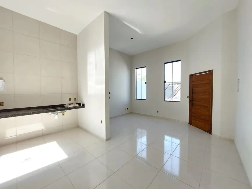 Foto 3 de Casa com 2 quartos à venda, 71m2 em Conjunto Habitacional Terra dos Ipês, Pindamonhangaba - SP