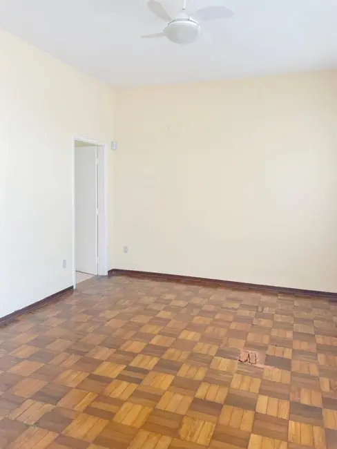 Casa com 3 quartos à venda, 200m2 em Aparecida - SP - imagem 9 Foto 9 de Casa com 3 quartos à venda, 200m2 em Aparecida - SP