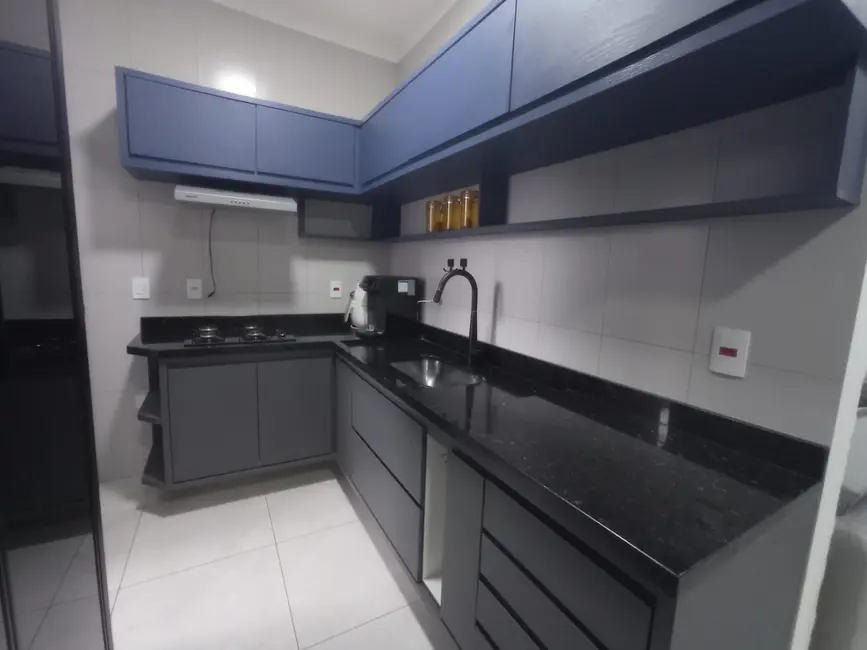 Foto 2 de Casa de Condomínio com 3 quartos à venda, 105m2 em Vila dos Comerciários 2, Taubate - SP
