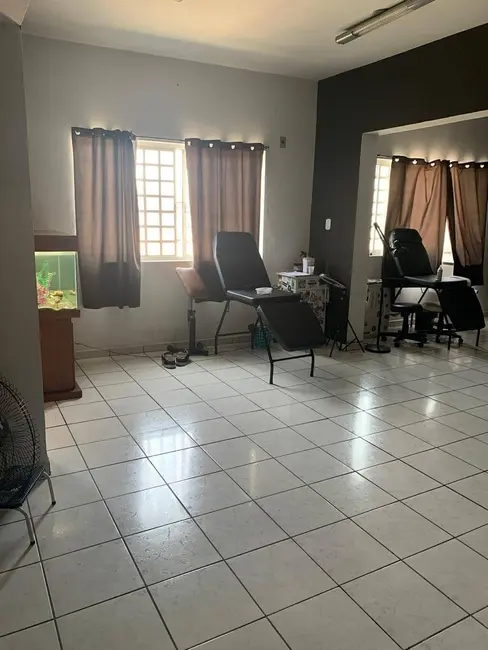 Foto 9 de Casa à venda e para alugar, 142m2 em Residencial Campos Maia, Pindamonhangaba - SP