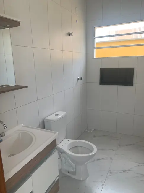 Foto 6 de Casa com 3 quartos para alugar, 94m2 em Pindamonhangaba - SP