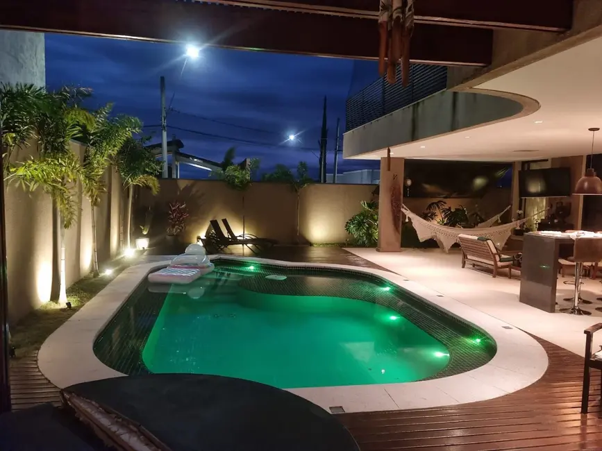 Foto 2 de Casa de Condomínio com 3 quartos à venda, 490m2 em Quiririm, Taubate - SP