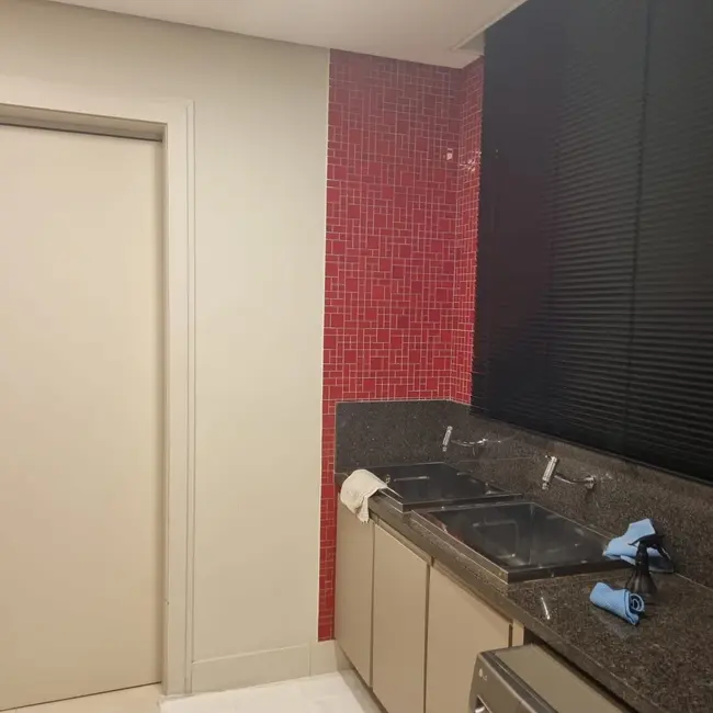 Foto 6 de Casa de Condomínio com 3 quartos à venda, 490m2 em Quiririm, Taubate - SP