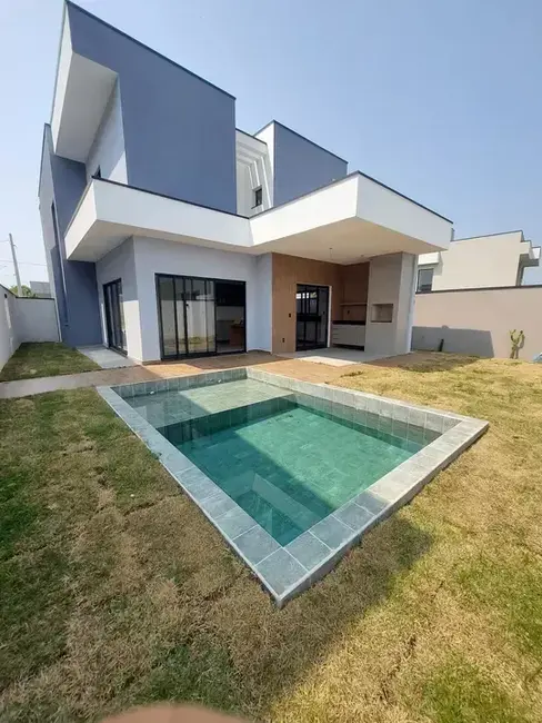 Foto 2 de Casa de Condomínio com 3 quartos à venda, 195m2 em Taubate - SP