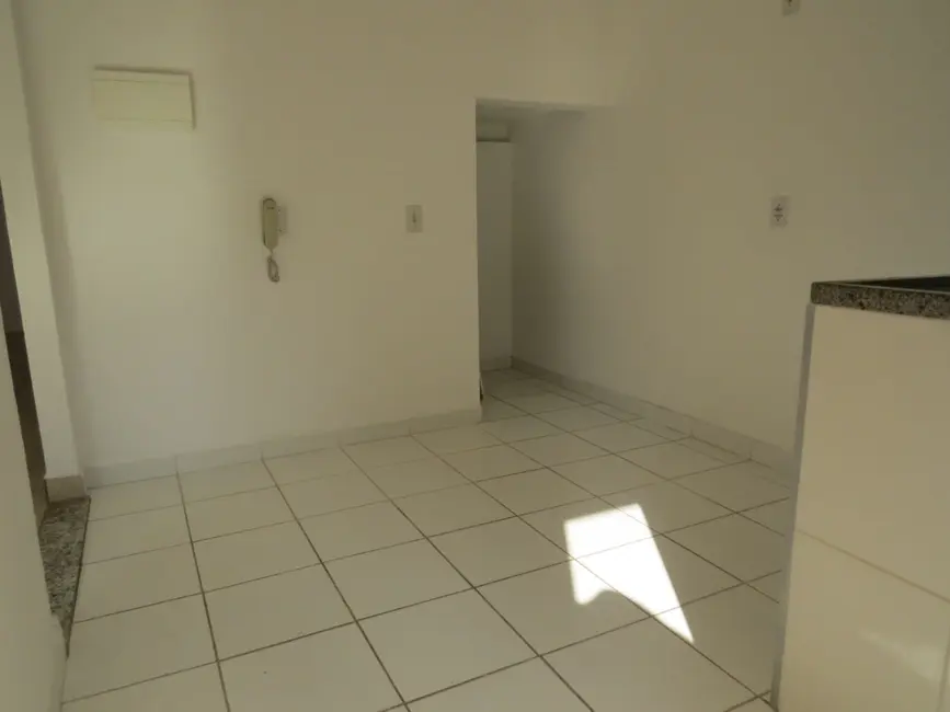 Foto 6 de Casa de Condomínio com 3 quartos à venda, 92m2 em Loteamento Fernando Camargo Nogueira, Taubate - SP