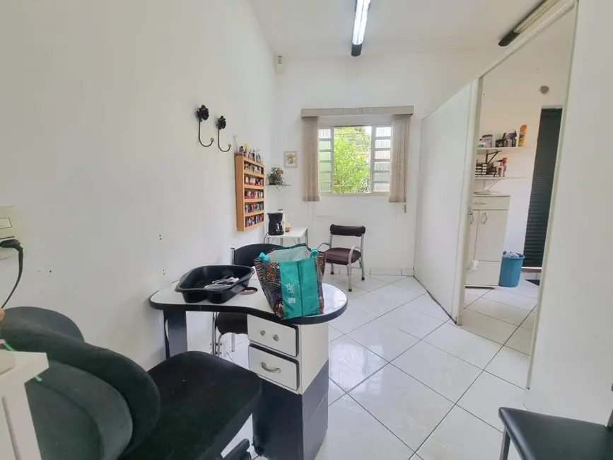 Casa com 3 quartos para alugar, 127m2 em Jardim do Ypê, Pindamonhangaba - SP - imagem 1 Foto 1 de Casa com 3 quartos para alugar, 127m2 em Jardim do Ypê, Pindamonhangaba - SP