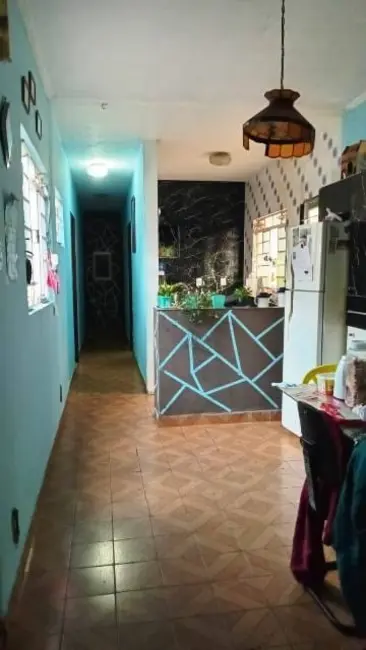 Foto 3 de Casa com 3 quartos à venda, 143m2 em Parque São Domingos, Pindamonhangaba - SP