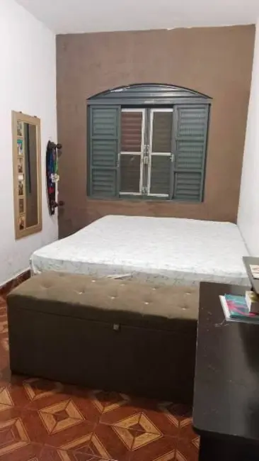 Foto 7 de Casa com 3 quartos à venda, 143m2 em Parque São Domingos, Pindamonhangaba - SP