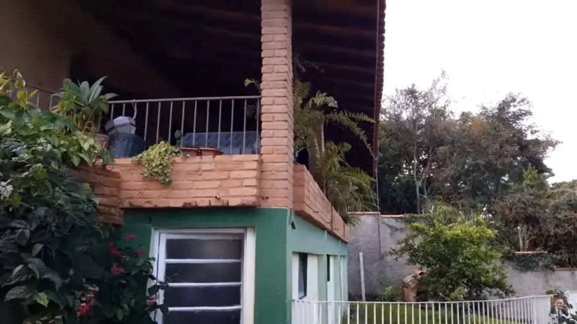 Foto 8 de Casa com 3 quartos à venda, 214m2 em Borba, Pindamonhangaba - SP