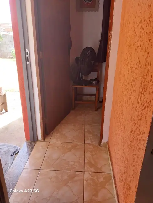 Foto 1 de Casa com 2 quartos à venda, 80m2 em Residencial Maricá, Pindamonhangaba - SP