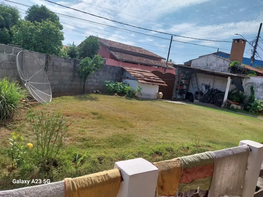 Foto 2 de Casa com 2 quartos à venda, 80m2 em Residencial Maricá, Pindamonhangaba - SP