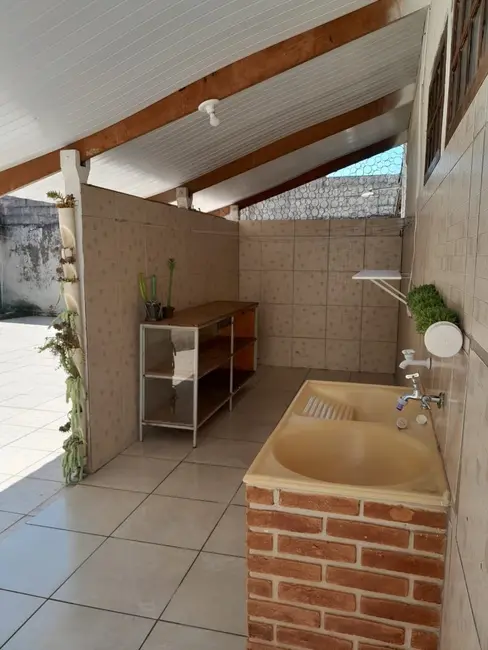 Foto 2 de Casa com 3 quartos à venda, 240m2 em Residencial e Comercial Vila Verde, Pindamonhangaba - SP